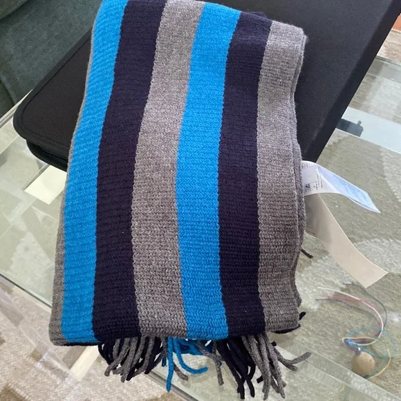 Uniqlo Accessories Uniqlo Scarf X Heattech Nwt Poshmark
